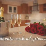 Bella Vista - Private With Sea & Castle View *