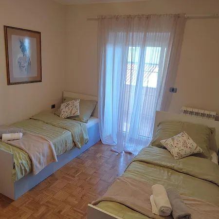 Bella Vista - For Up To 6 People With Sea & Castle View Villa Črni Kal