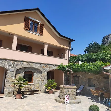 Villa Bella Vista - For Up To 6 People With Sea & Castle View Črni Kal