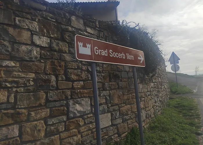 Bella Vista - Private With Sea & Castle View Villa